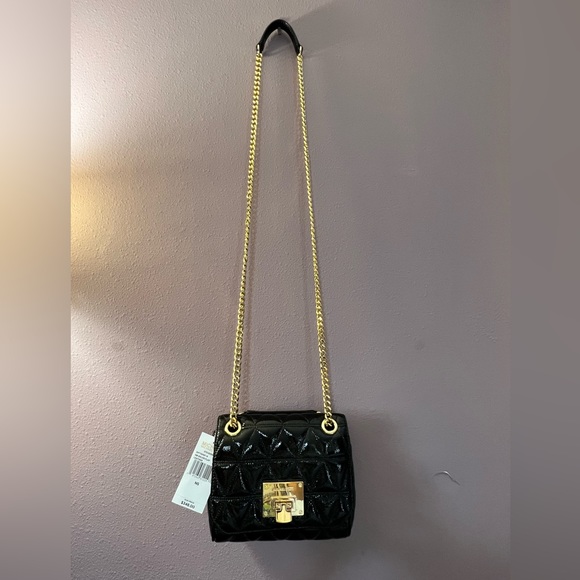 Michael Kors - vivianne small quilted patent leather shoulder flap bag - Picture 4 of 5